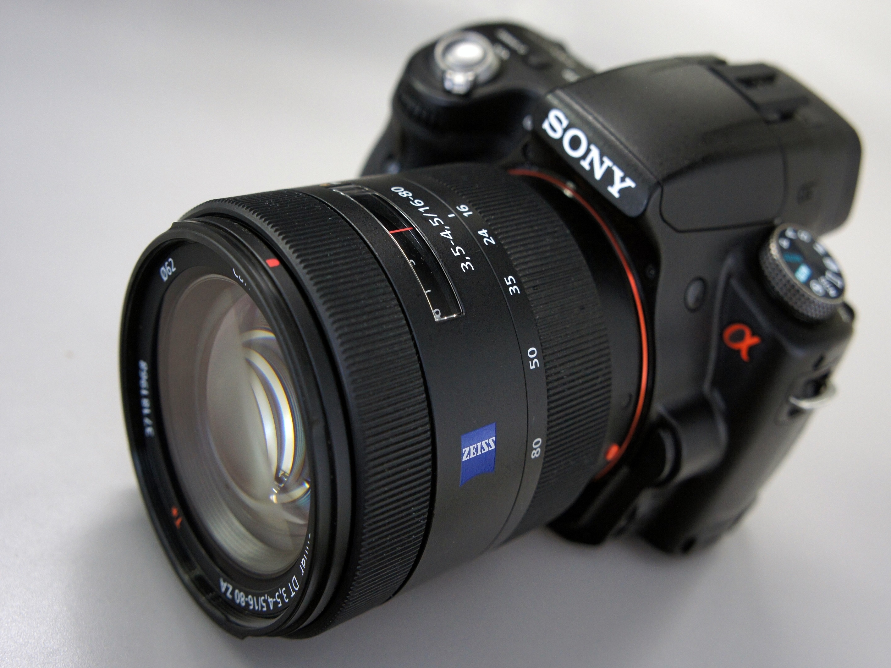 Sony DSLR